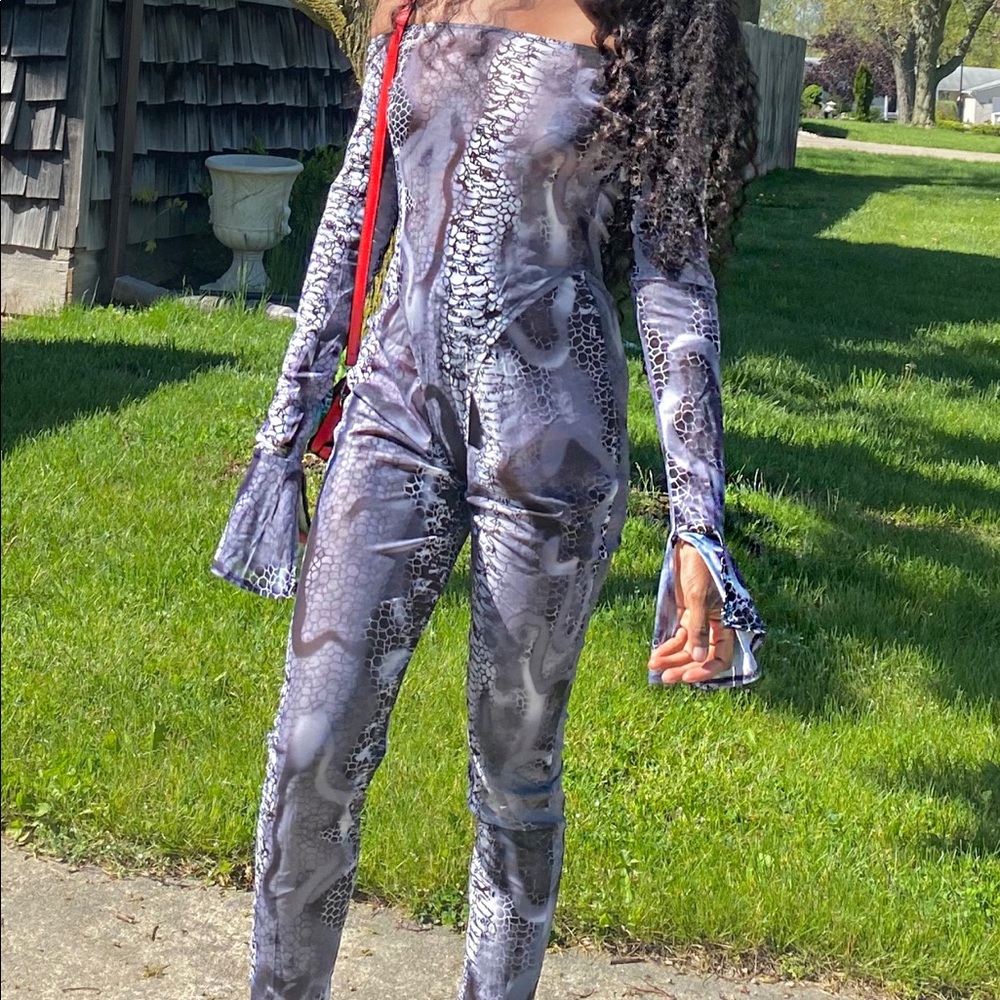 Two piece set